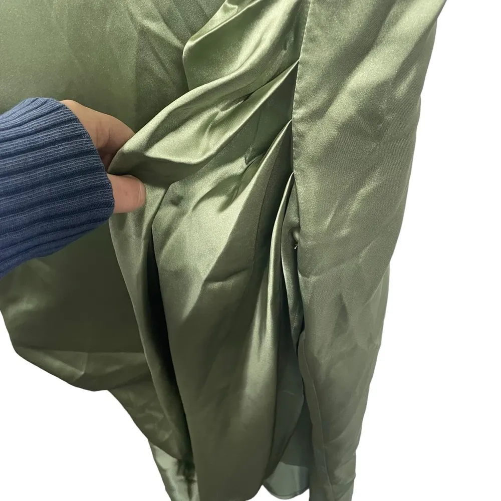 NWT Cider Wedding Guest Satin Cowl Neck Ruched Midi Dress in Green Size 3XL - Image 9