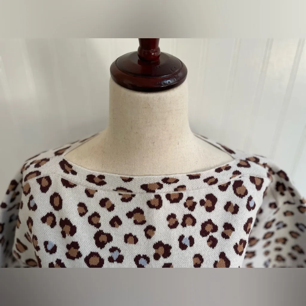 ANN TAYLOR Leopard Print Boatneck Short Sleeve Knit Sweater Size M Petite - Image 7