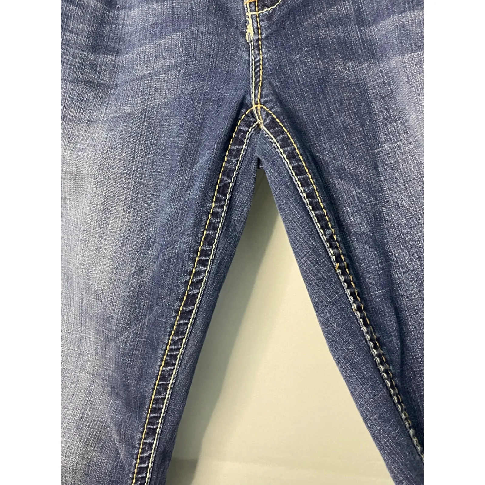 Seven7 Women's Size 10 Bootcut Jeans Distressed Blue Denim - Image 7