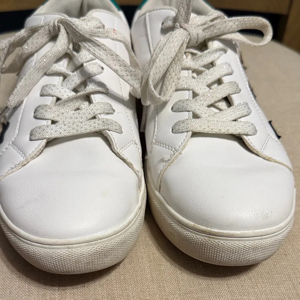 Portland by Portland Boot Co. Women’s White Sneakers with Star Applicays, Sz 11 - Image 2