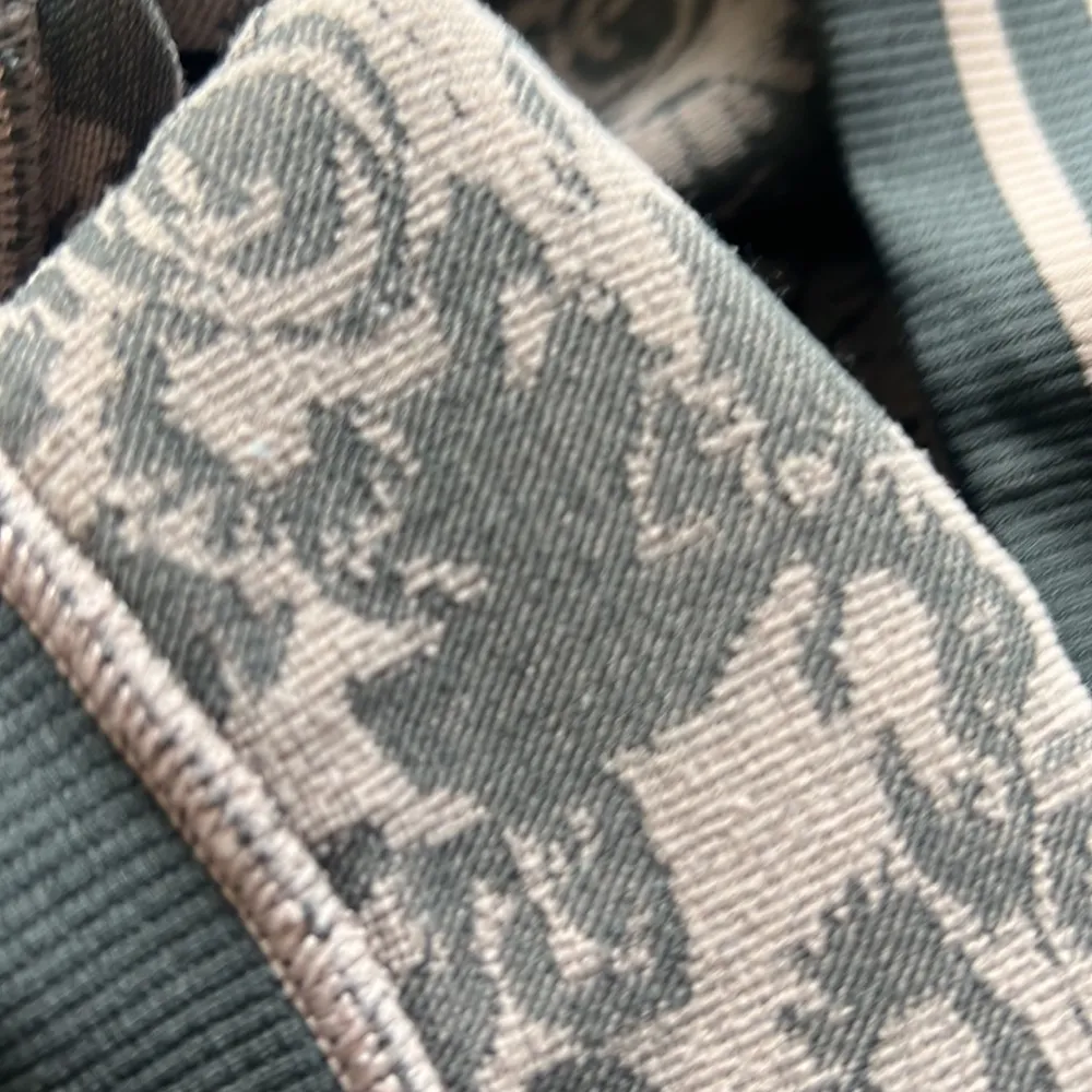 COPY - Pink and grey jacquard Rosette workout yoga set nwot💕🎀 - Image 6