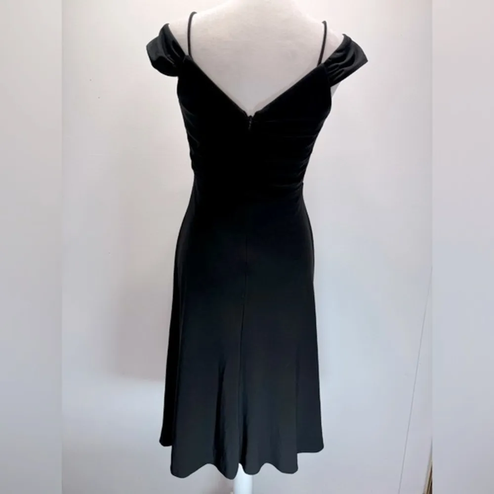 White House Black Market WHBM Little Black Dress Off Shoulder Pleated Size 6 - Image 3
