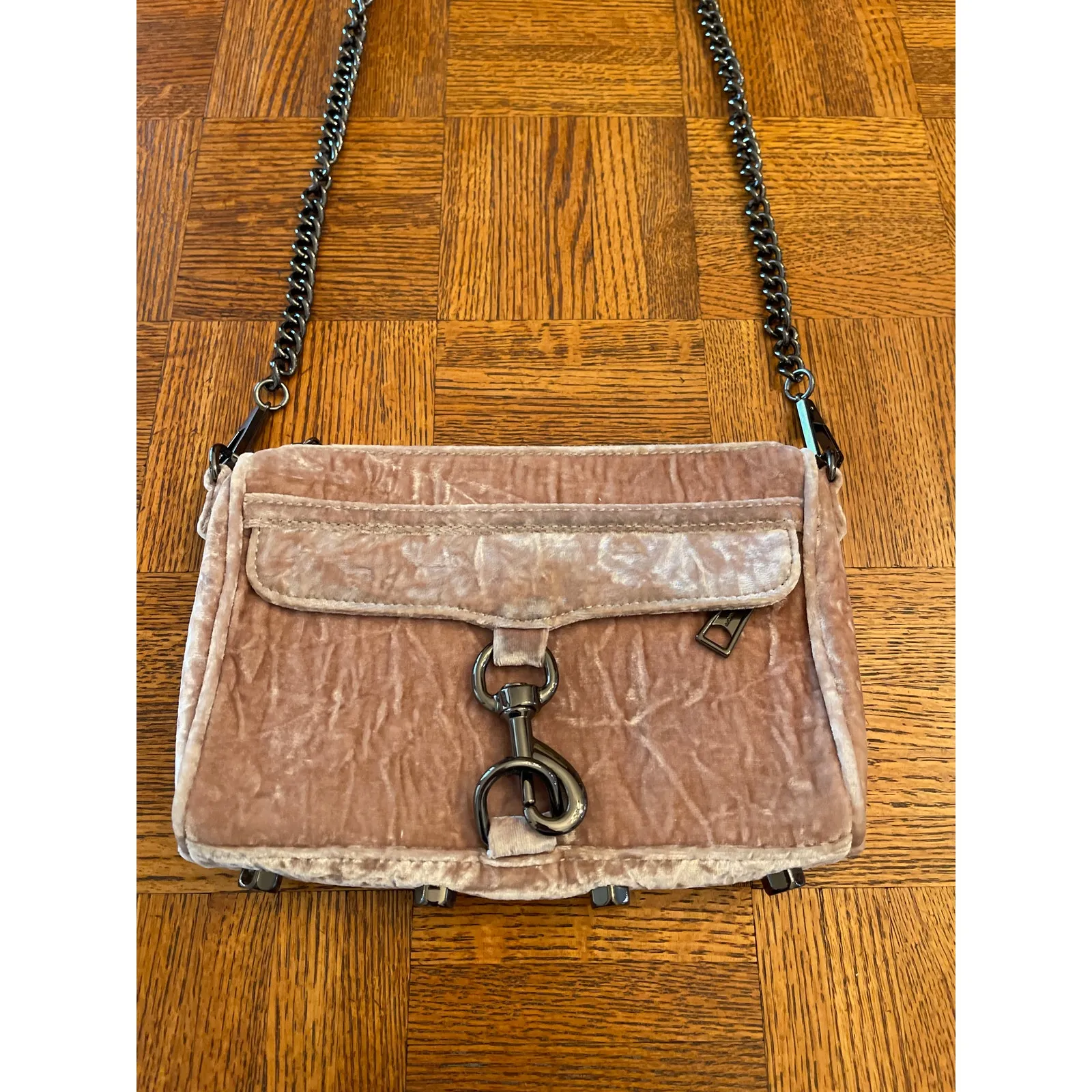 Rebecca Minkoff Mini Mac Velvet
Convertible Crossbody Bag Putty color
Purse - Image 5