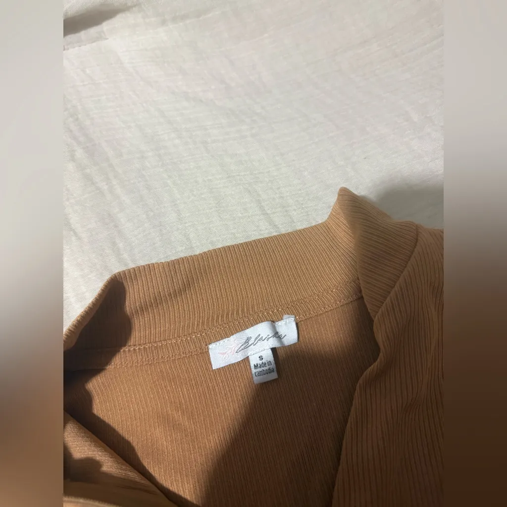 Tan zip bodysuit - Image 2