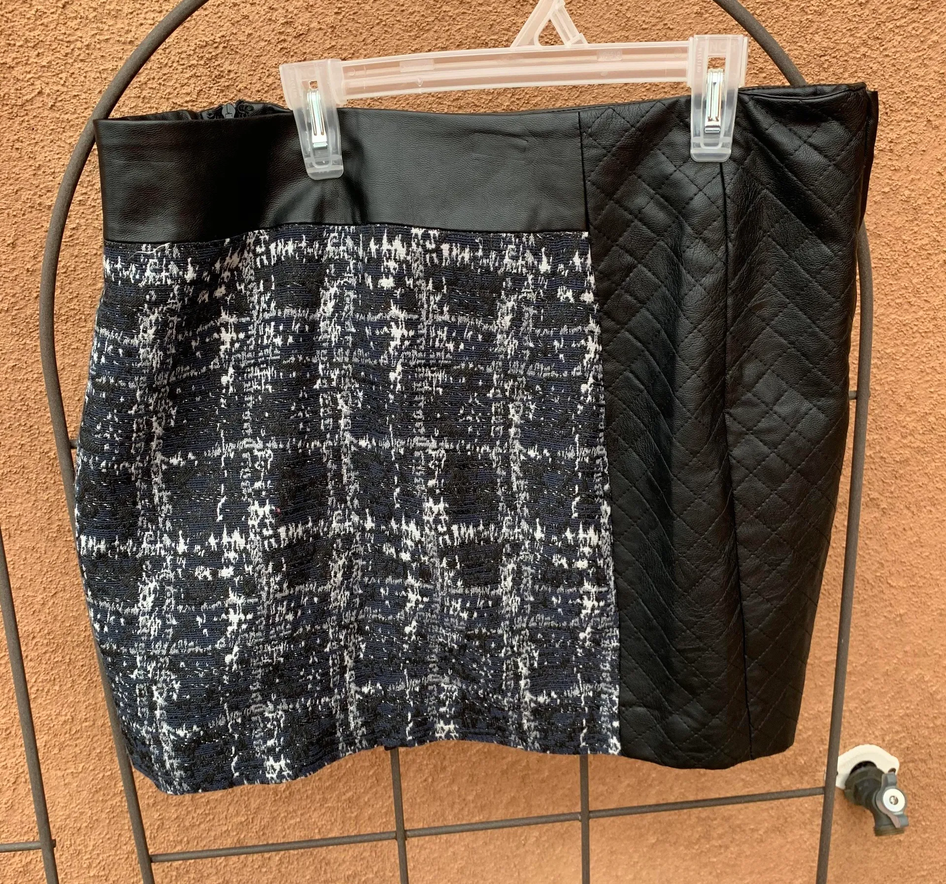 Walter Baker Faux leather/ tweed skirt - Image 3