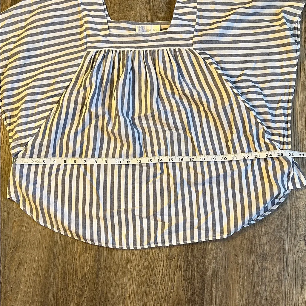 Time and Tru Blue and White Striped Blouse Size XL - Image 6