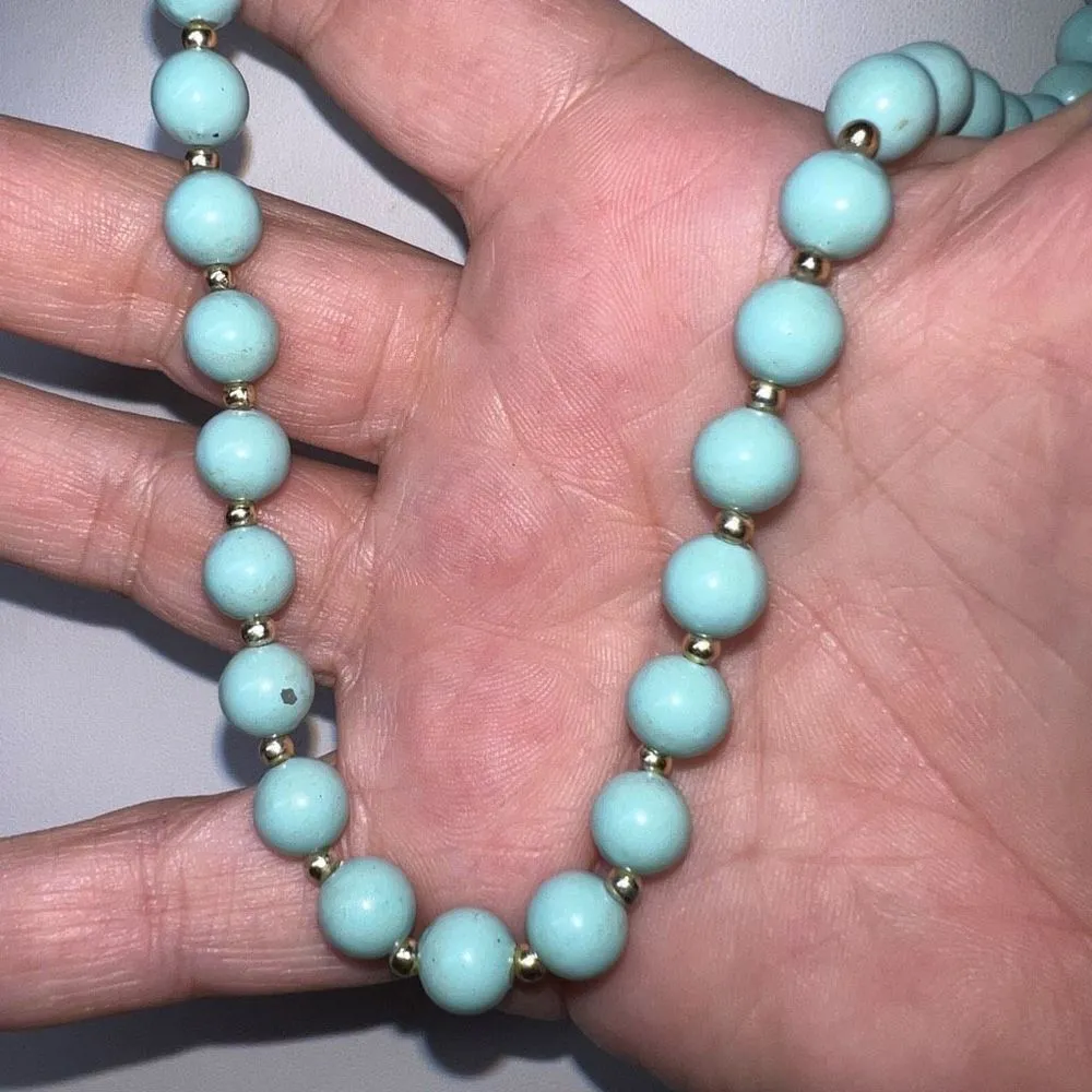 Vintage Light Blue Plastic Bead Necklace - Image 3