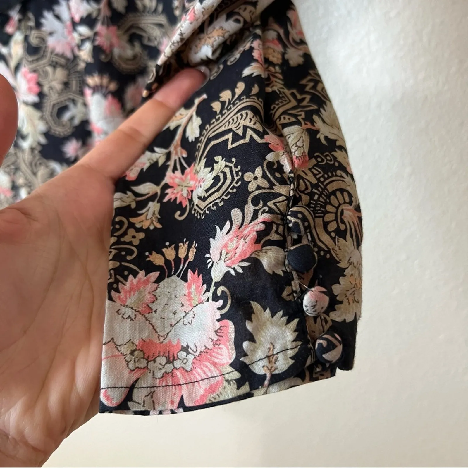 ST. ROCHE Hatfield Top in Belladonna Print boho bohemian floral flowers 6 Black - Image 5