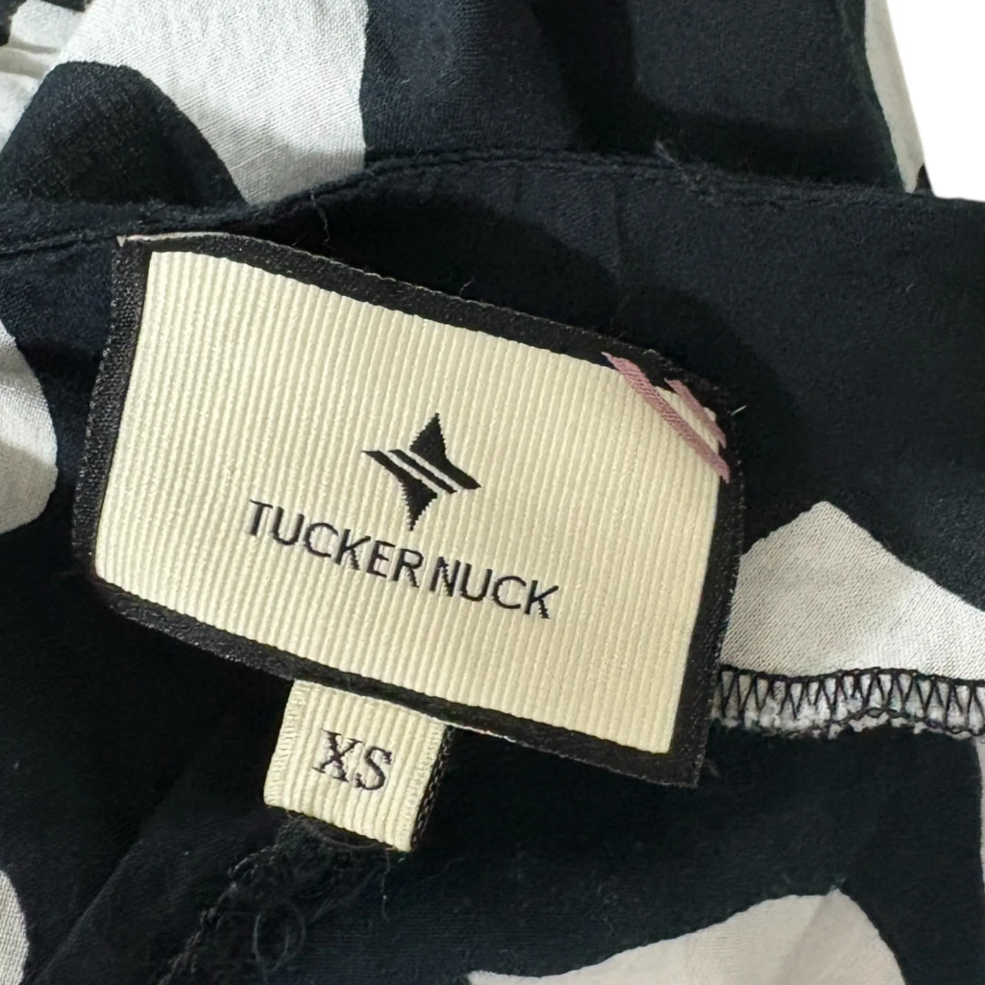 TUCKERNUCK Seashell Beach Coverup Short Dress XS Black - Image 6