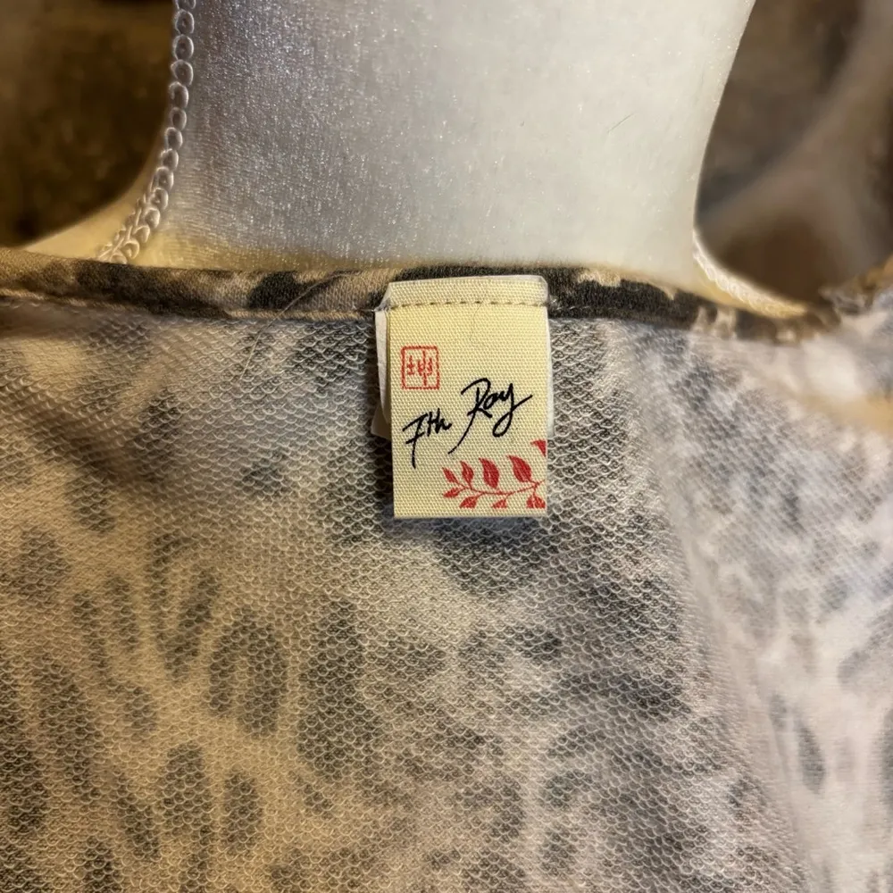 7th Ray animal print dress Sz Medium - Image 4