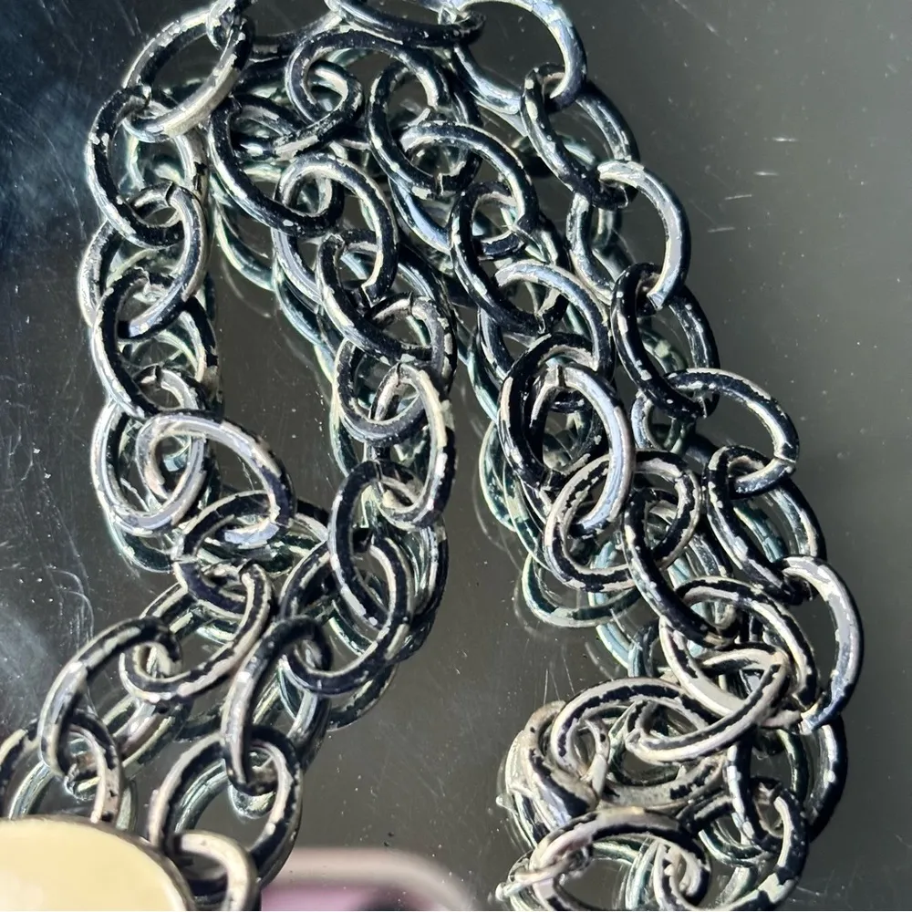 Stylish Gold and Silver Heart Charm Bracelet - Image 5