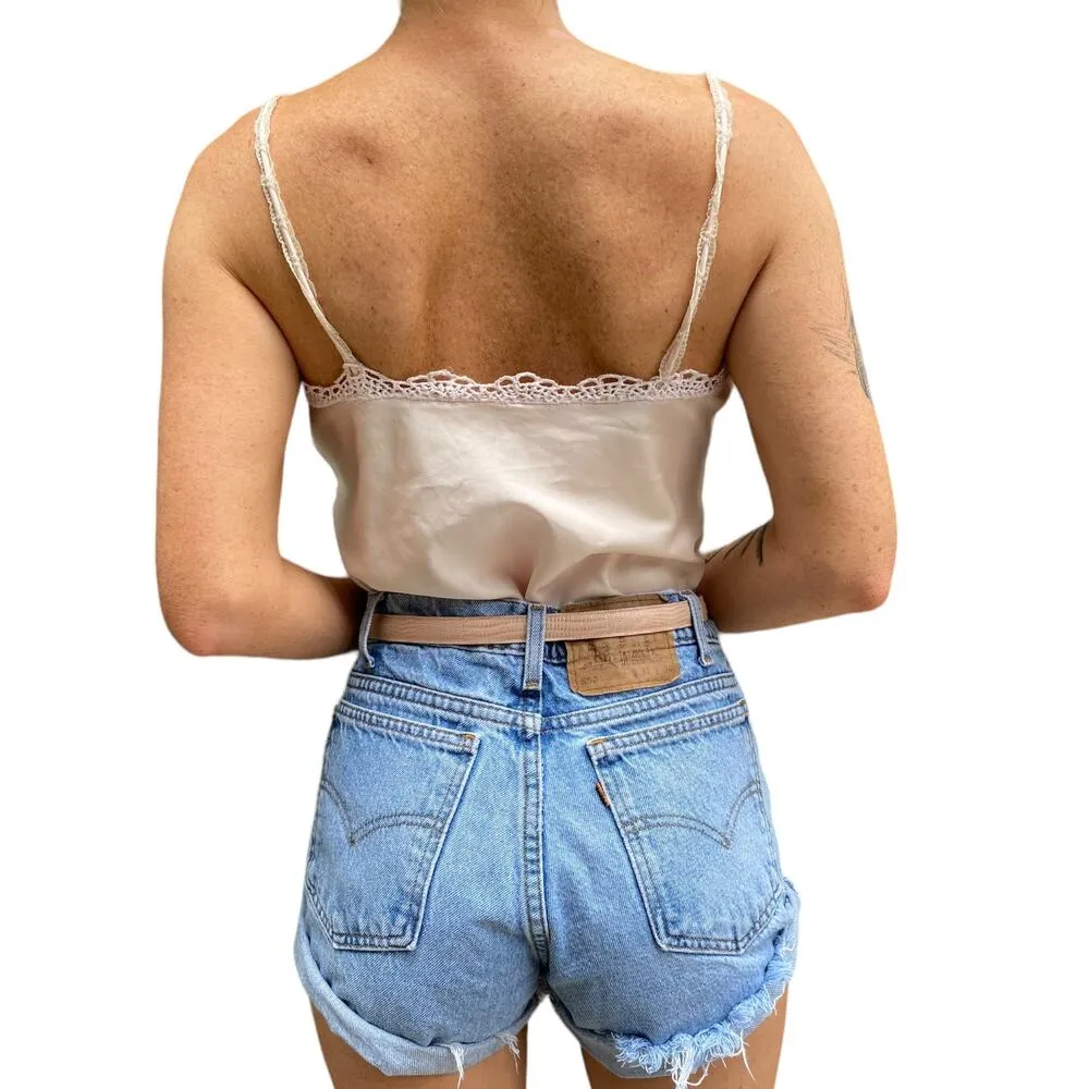 Vintage 80s Gold Label Victoria's Secret VS Baby Pink Scalloped Lace Eyelet Cami - Image 6