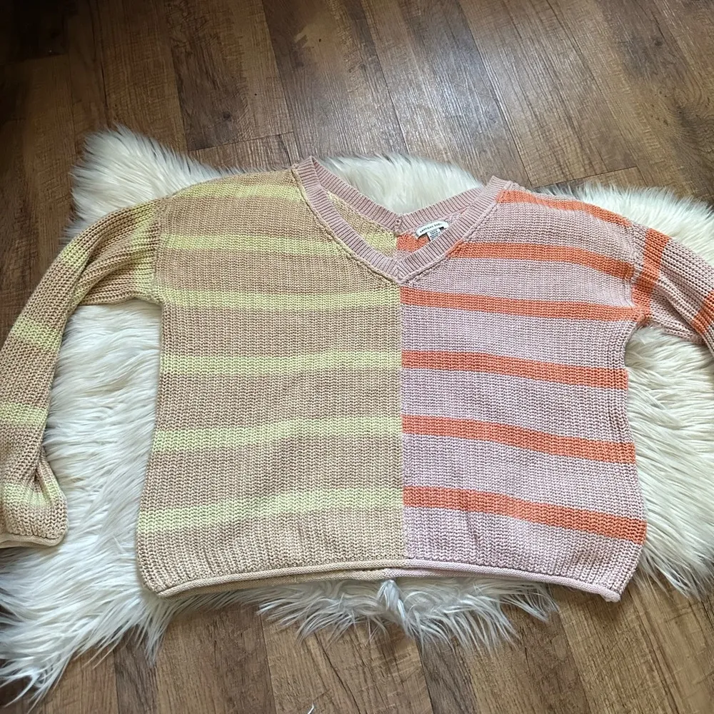 AMERICAN EAGLE Colorblock Striped Knit V-Neck Sweater - Image 5