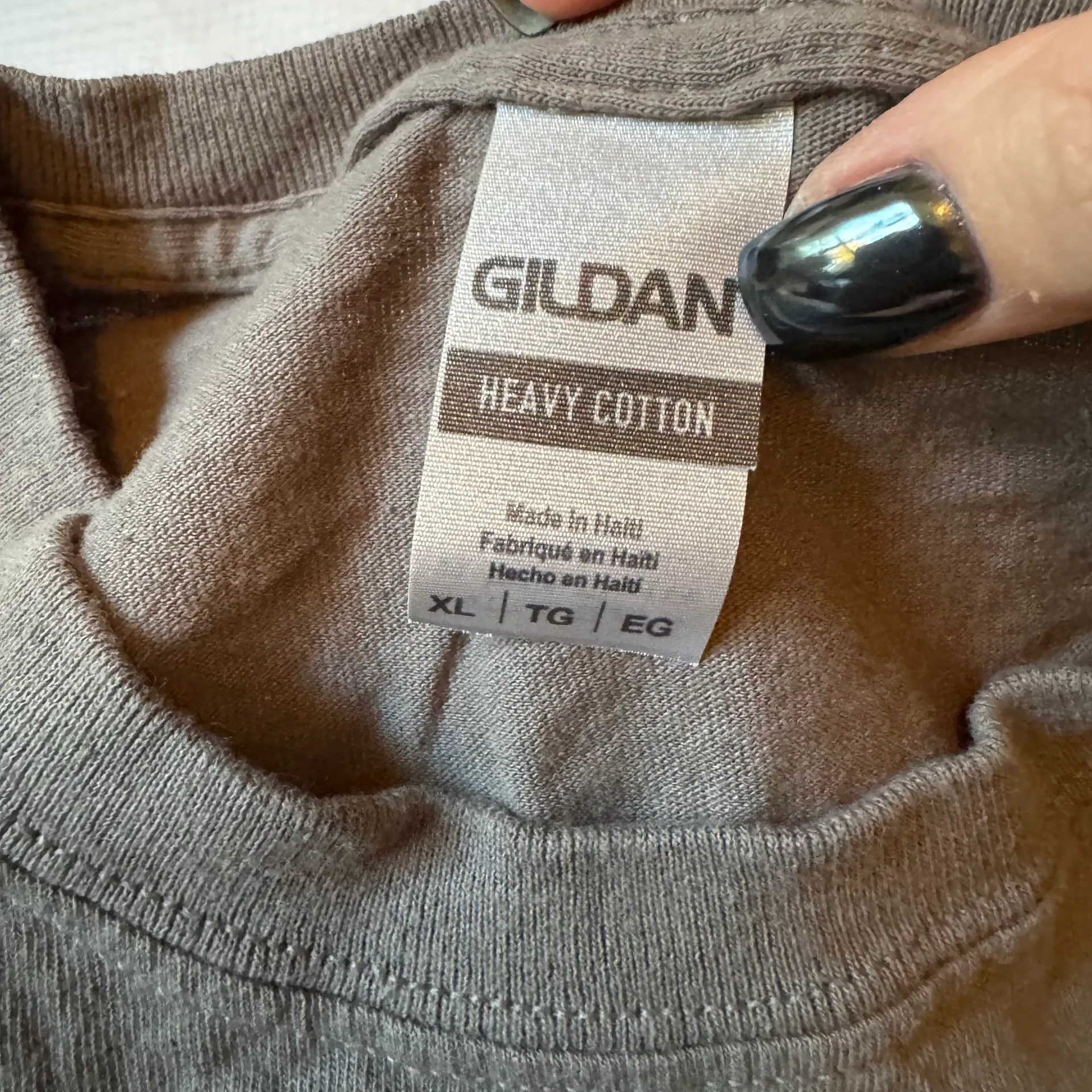 Gildan Deftones Around The Fur Graphic T-Shirt - Image 2