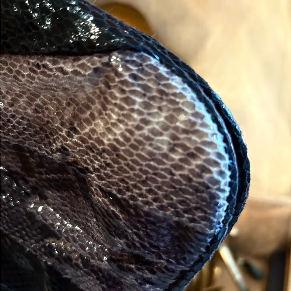 NINE WEST Faux Python Snake Print Black Metallic Clutch - Image 4