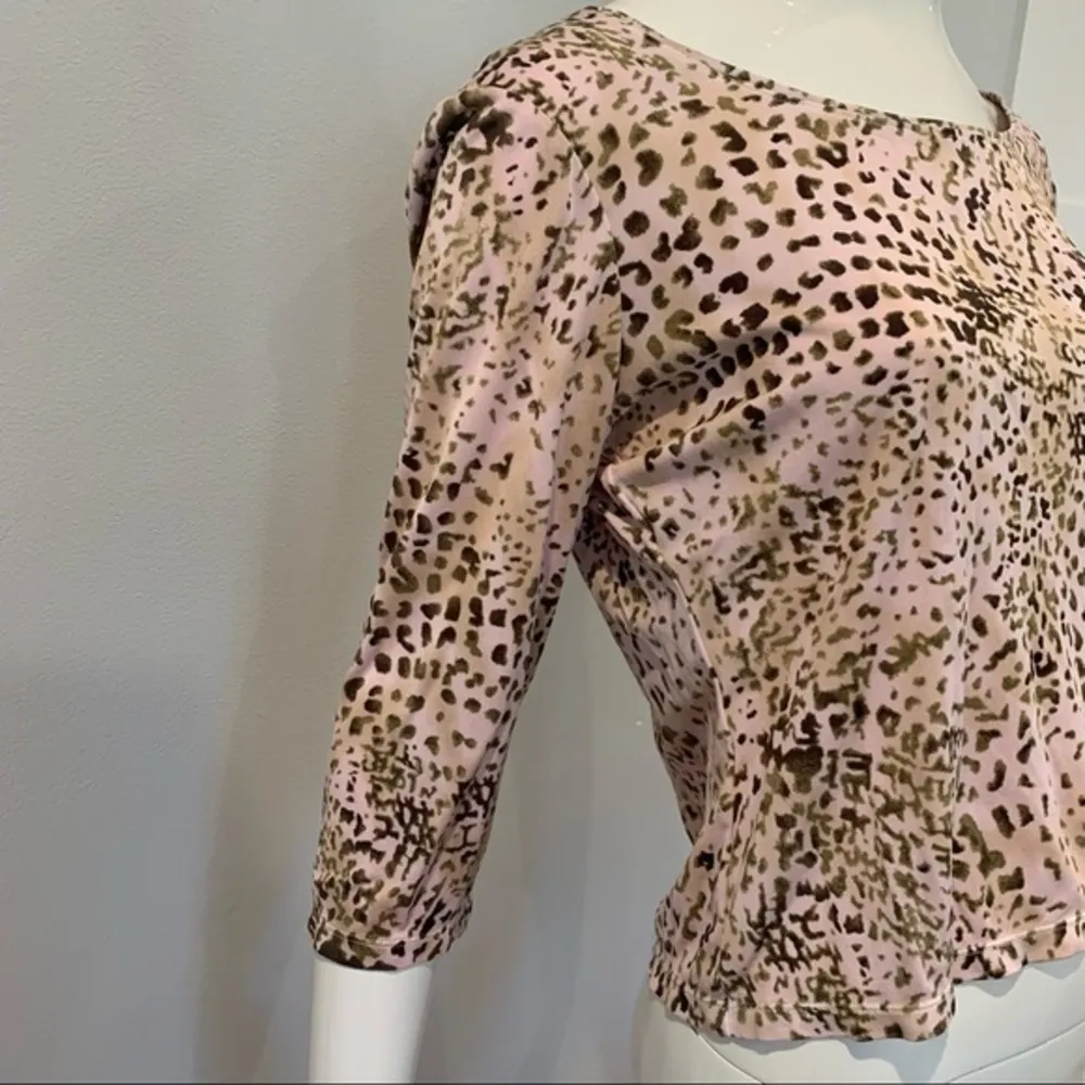 Carlisle 100% Silk Animal Print Top - Image 3