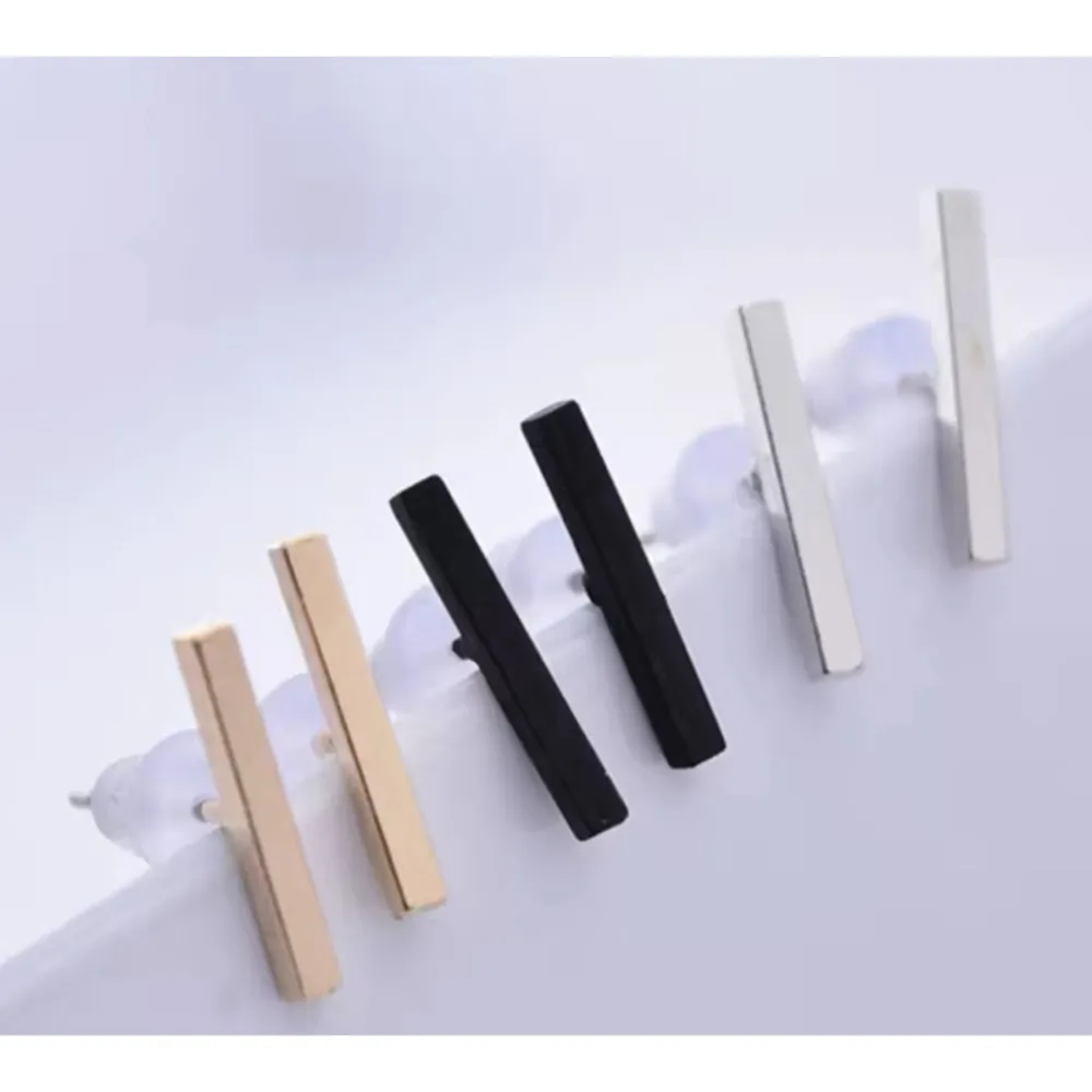 Boutique NEW Unisex Black Bar‎ Staple Stud Earrings, 1.2cm - Image 11