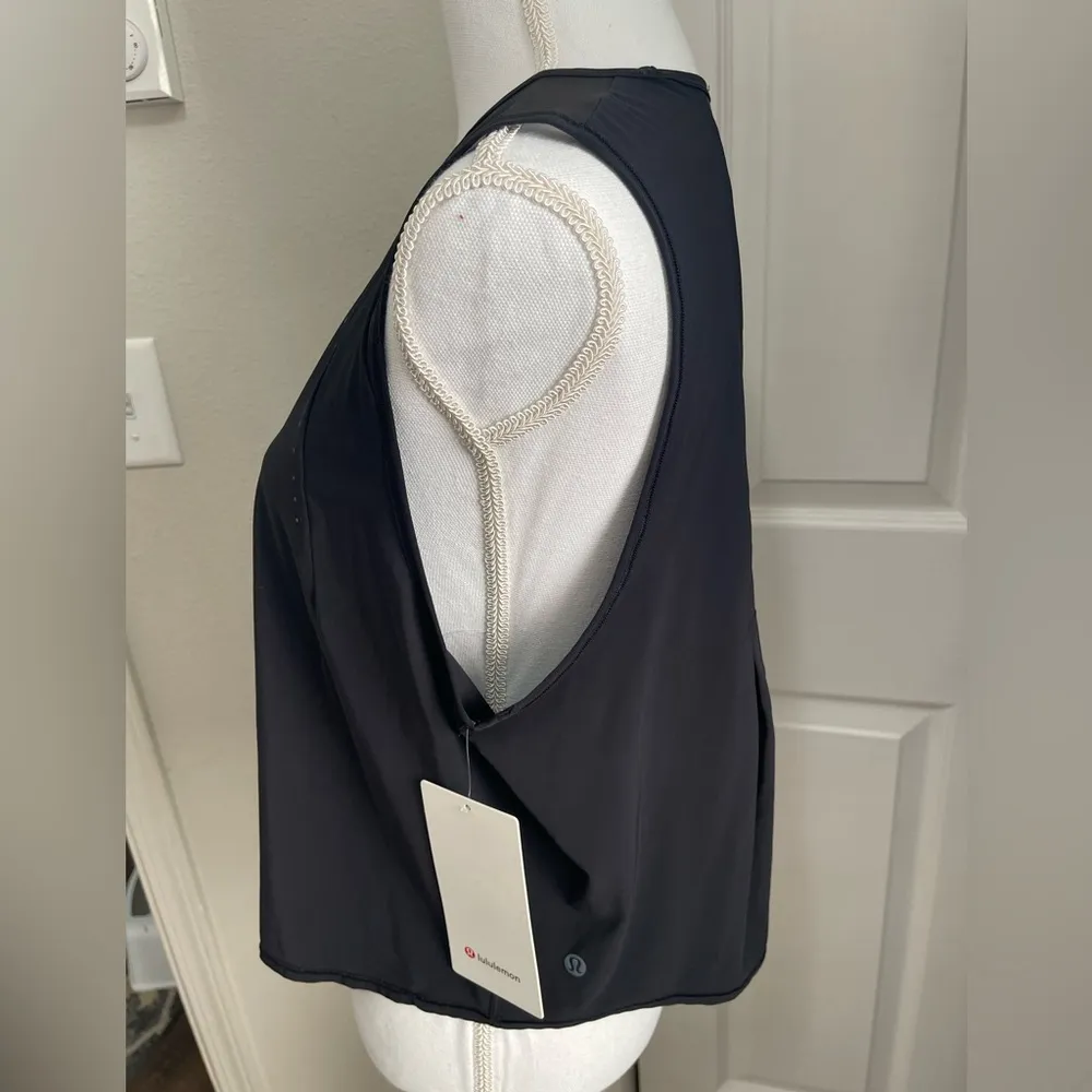 Lululemon Sculpt Cropped Tank Top Black size 14 New - Image 8