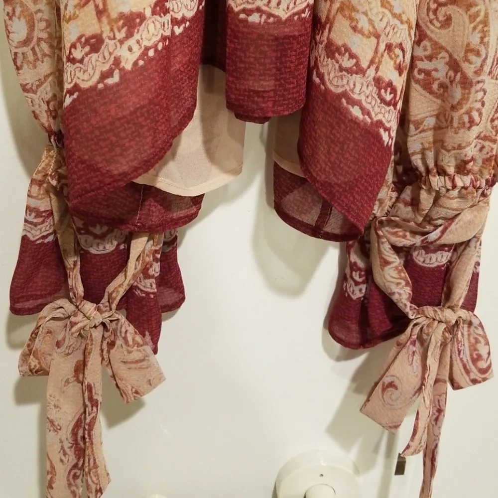 💕BCBGMaxAzria💕 Sessilee Baroque Paisley Top - Image 7