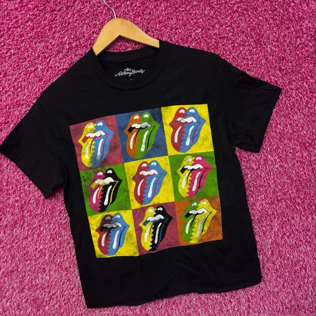 the Rolling Stones Andy Warhol Style Pop Art Hot Lips Rock Crop Top Small - Image 3