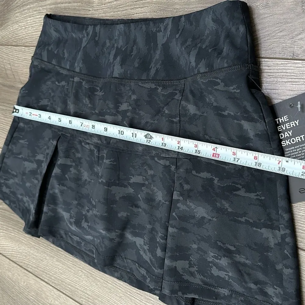 Etonic 14” High Rise‎ Core Pleated Black Camo Tennis Active Skirt Size Small - Image 8