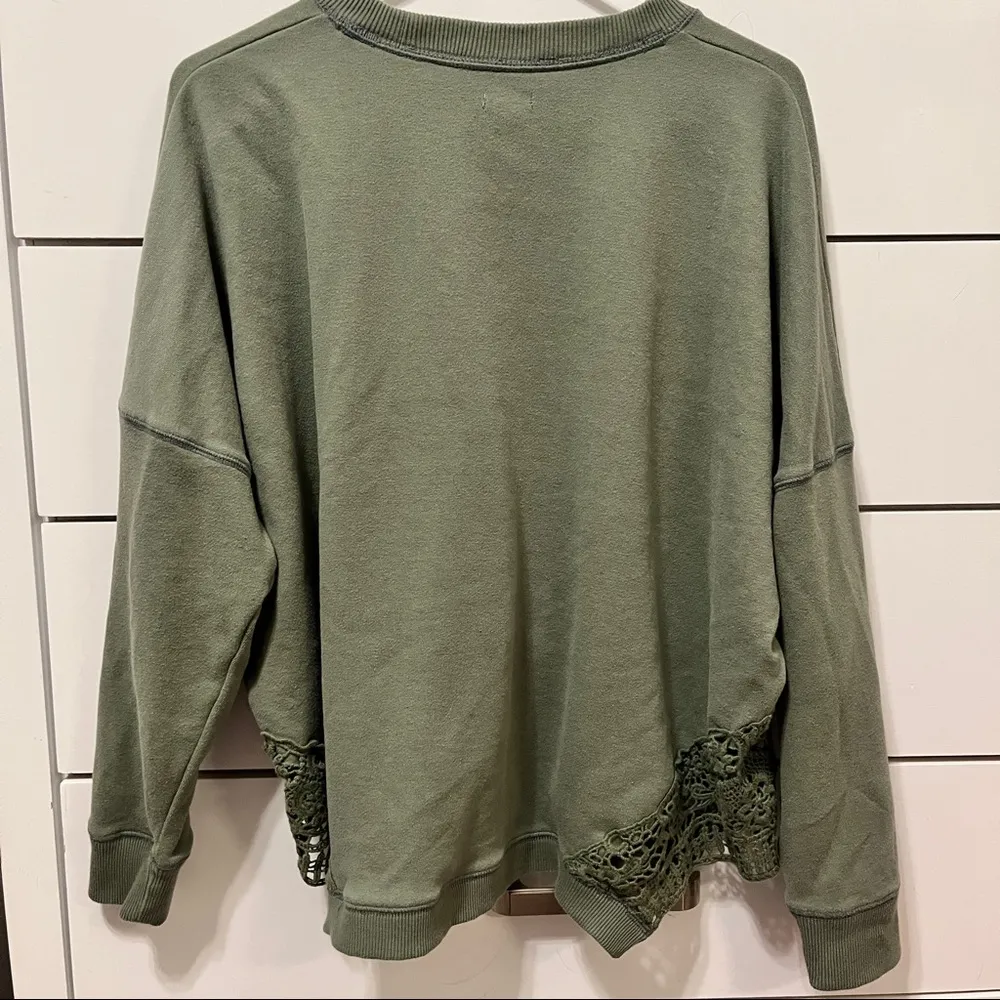Aerie green lacey crewneck - Image 2