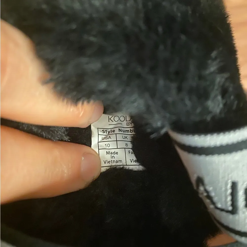 Koolaburra by UGG Fuzz’n Plush Slide Sandals - Image 4