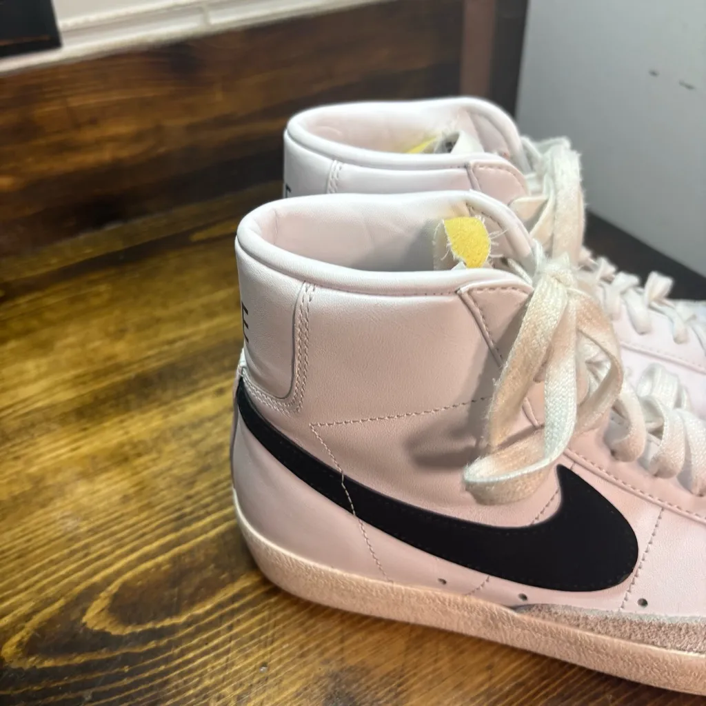 Nike White Mid Blazer Sneakers Size 7.5 - Image 4