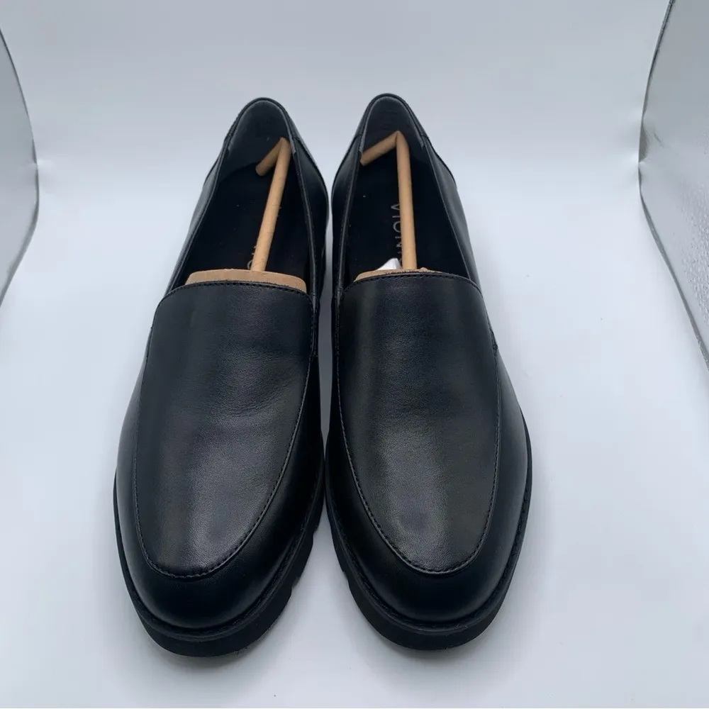 NWOB Vionic Womens Kensley Leather Slip On Loafers size 7 black leather 1083 - Image 4