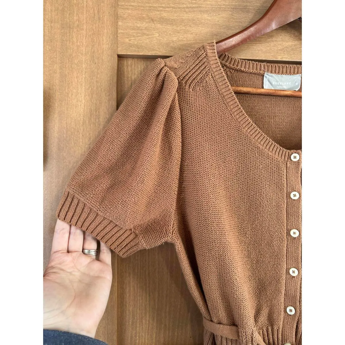 Everlane Organic Cotton Puff Sleeve Button Sweater Top in Rust Women’s sz Medium - Image 4
