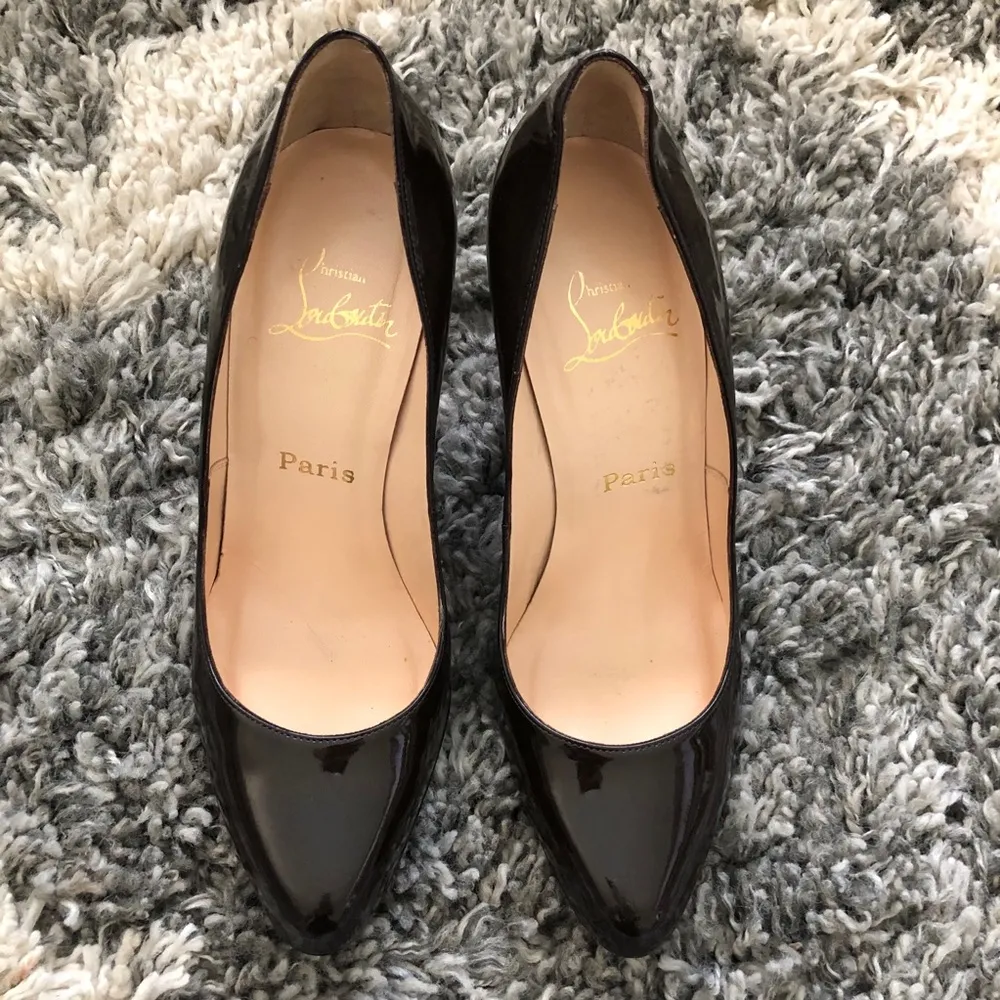 Christian Louboutin Décolleté 868 Patent L. Heels. Size 37.5 (US 7.5). - Image 5