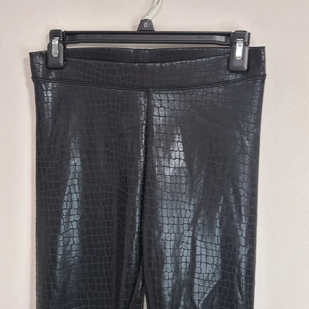 Express Embossed Snake print Leggings High Rise Black Size XS - Image 3