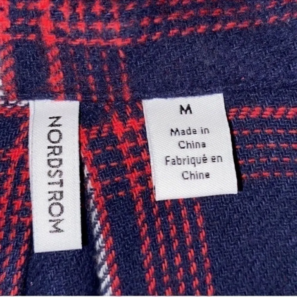 Nordstrom Cotton Plaid Red & Blue Button Down Shirt(Size Medium) - Image 4