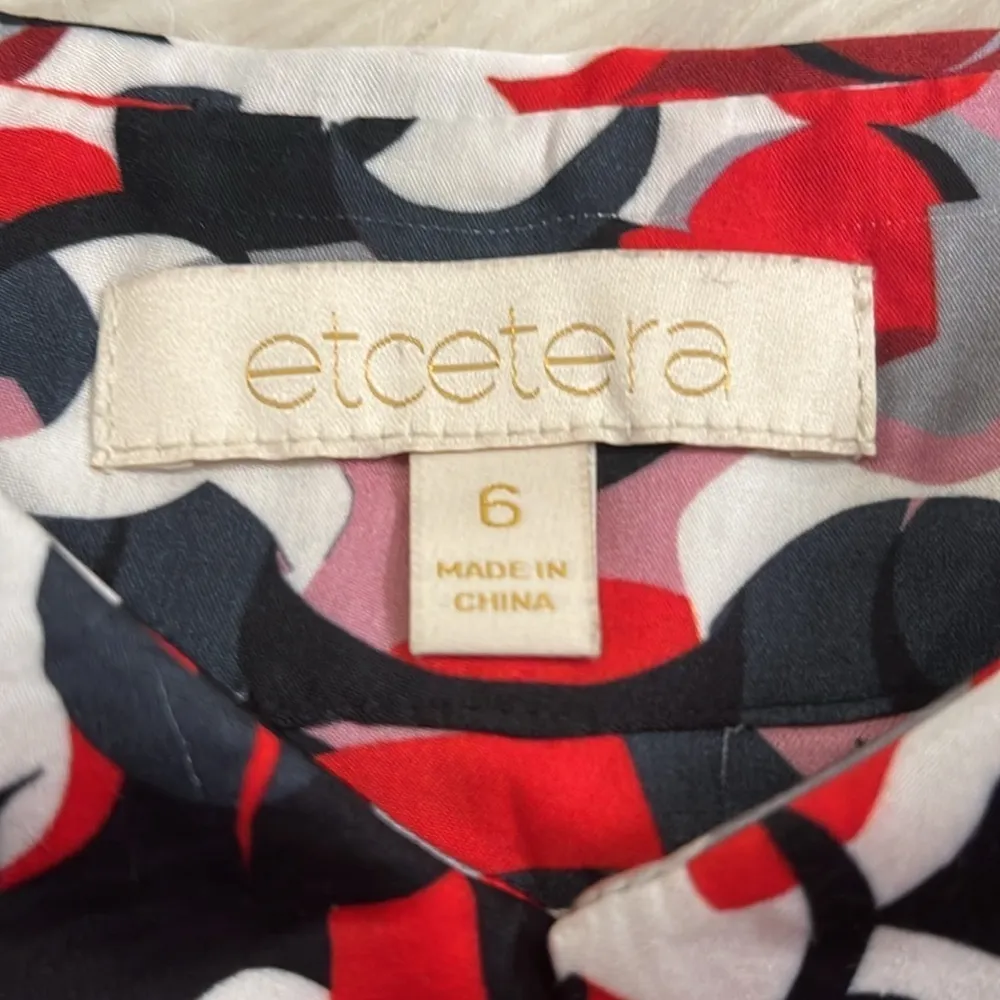 Etcetera dressy print blouse like new 6 - Image 5