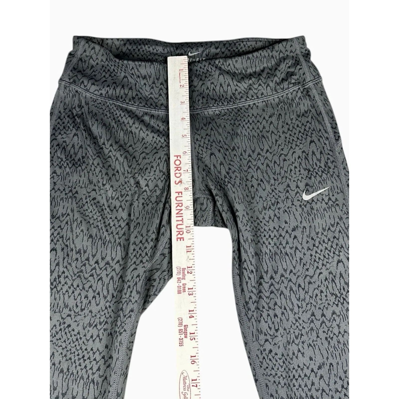 Nike Women's Power Epic Run Crop Printed Leggings Size M Grey Black Media Pocket - Image 7