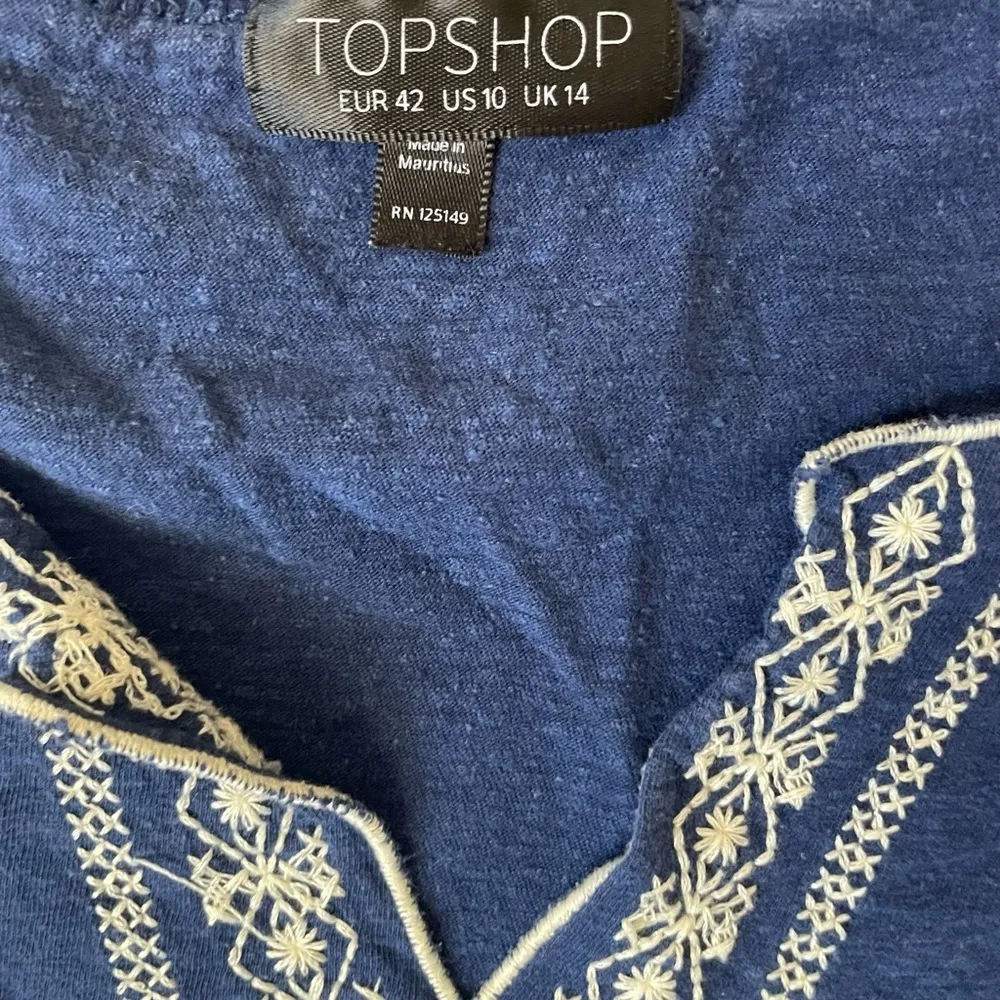 Topshop slightly cropped shirt - Image 2