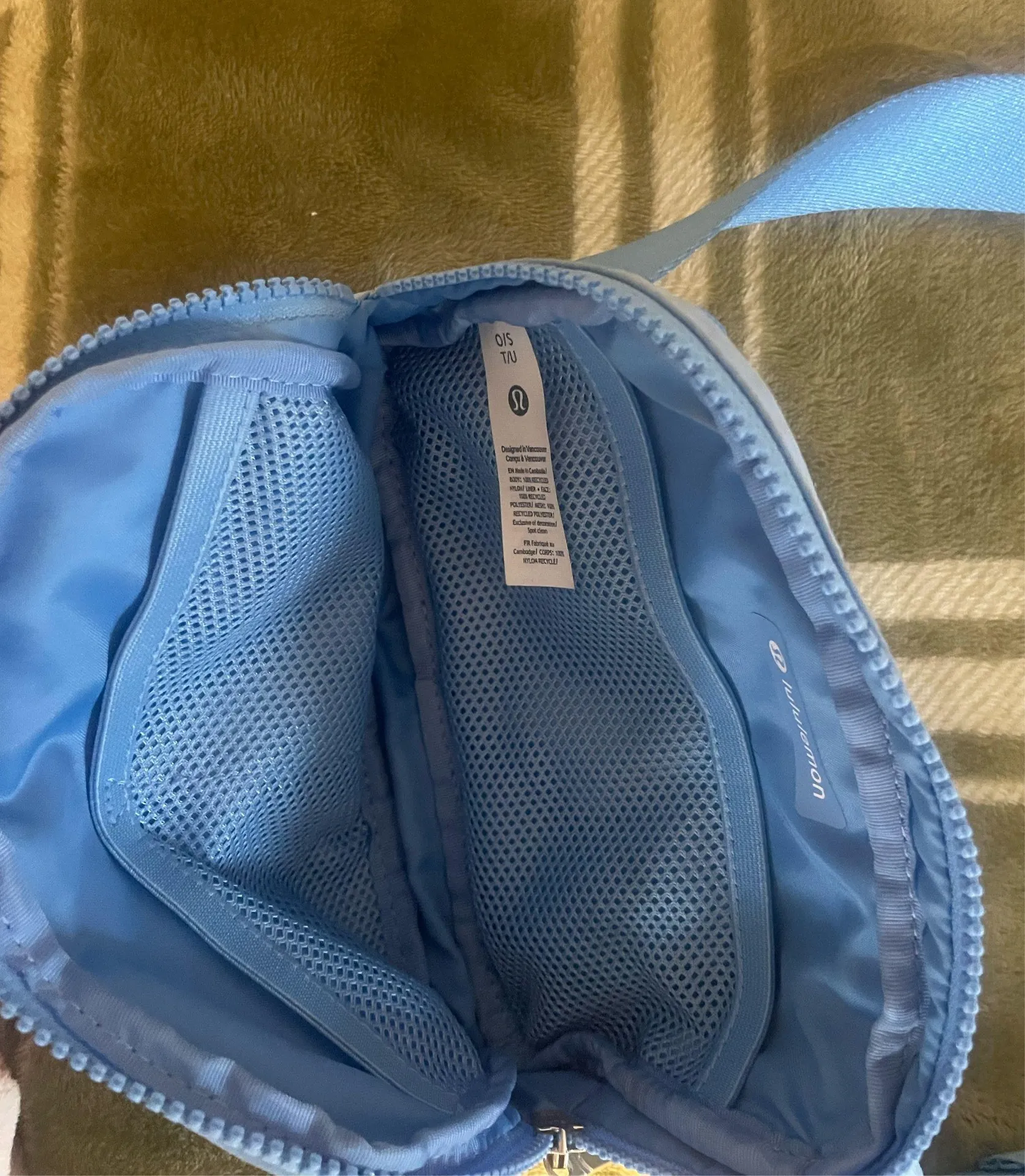 Lululemon Belt Bag - Image 5