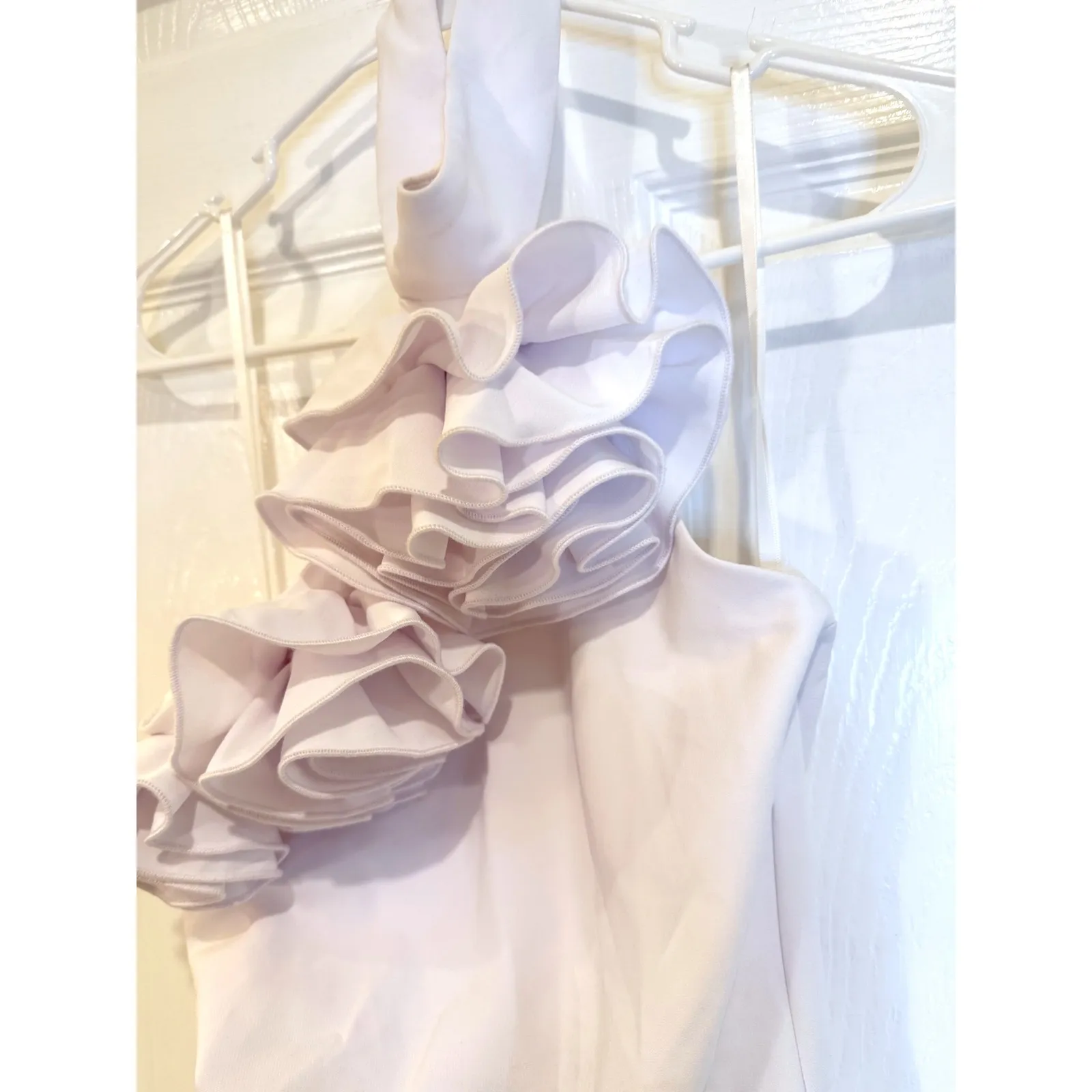 Gianni Bini Halter Mini Dress Ruffle Sleeveless Party‎ Cocktail - Image 3