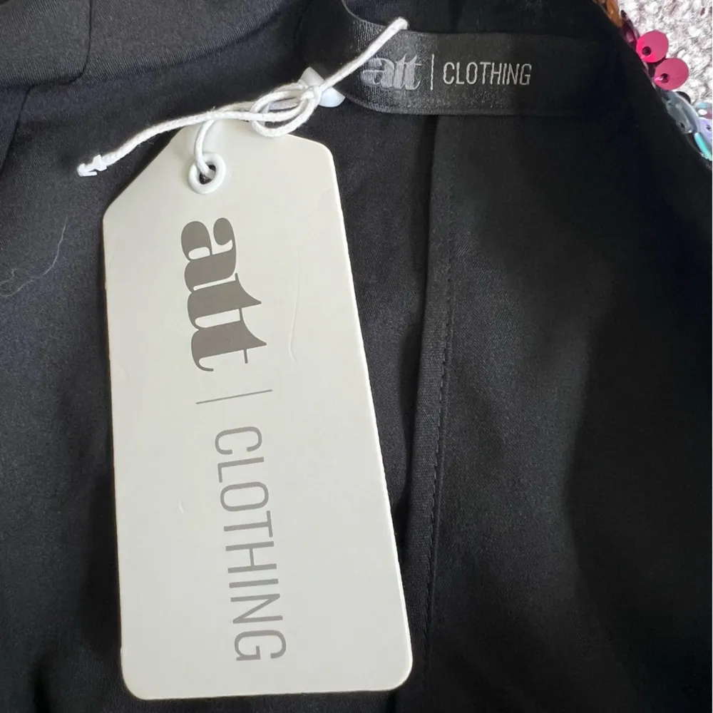 NWT ATT Clothing Multicolor Sequin Mini Skirt Pink - Image 4