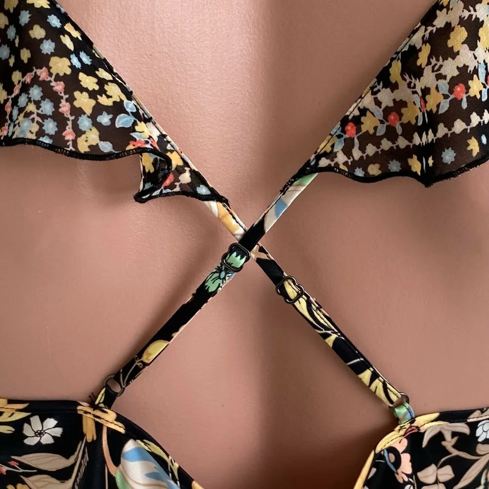 Victoria's Secret Fairy Floral Ruffle Top Size XS - Image 4