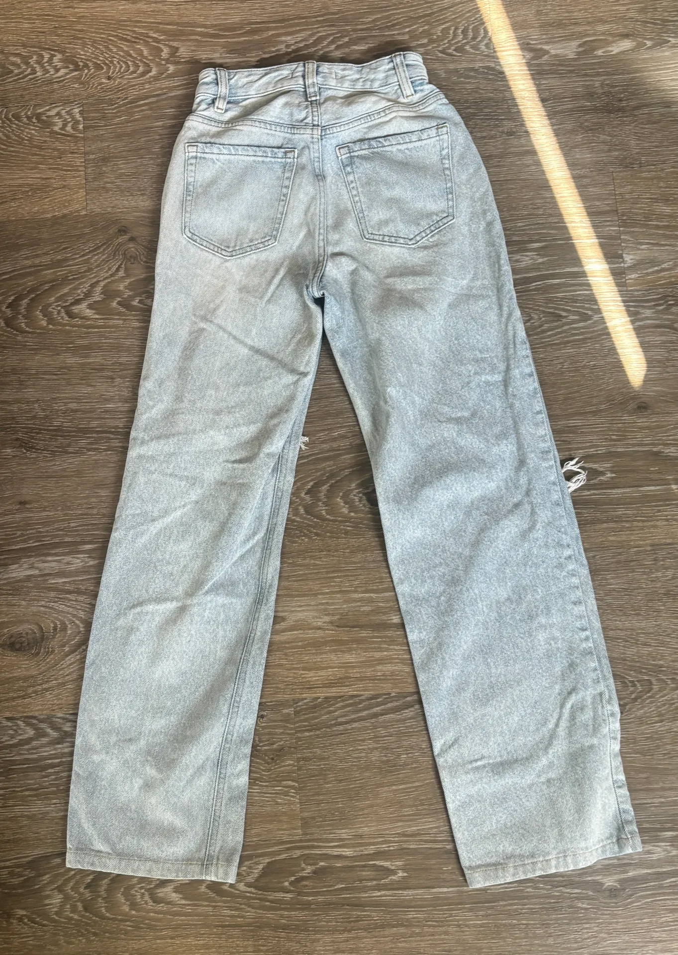 90s Boyfriend Jeans Distressed - Image 3