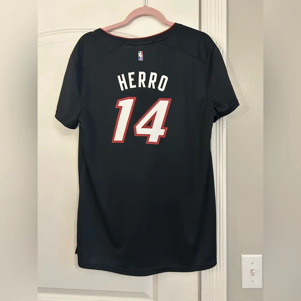 Tyler Herro Miami Jersey Size XL - Image 7