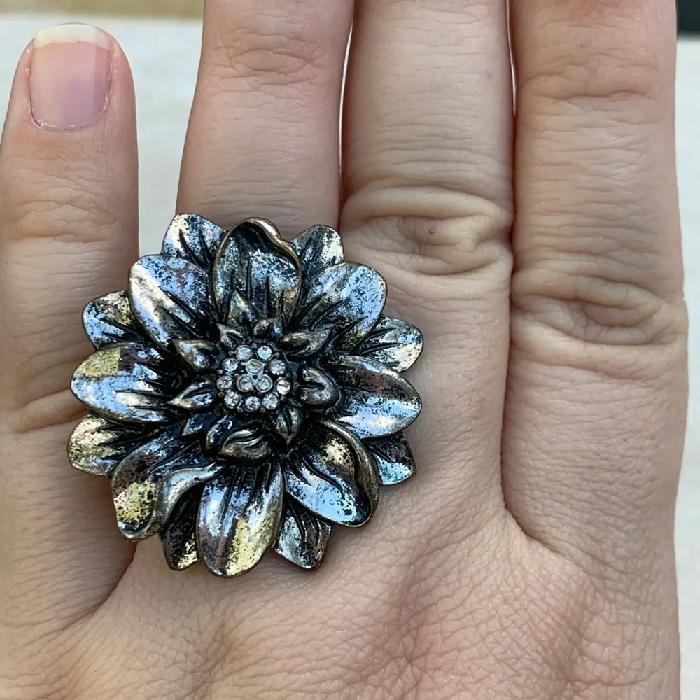 Oxidized Silver Tone Crystal Dimensional Flower - Image 2