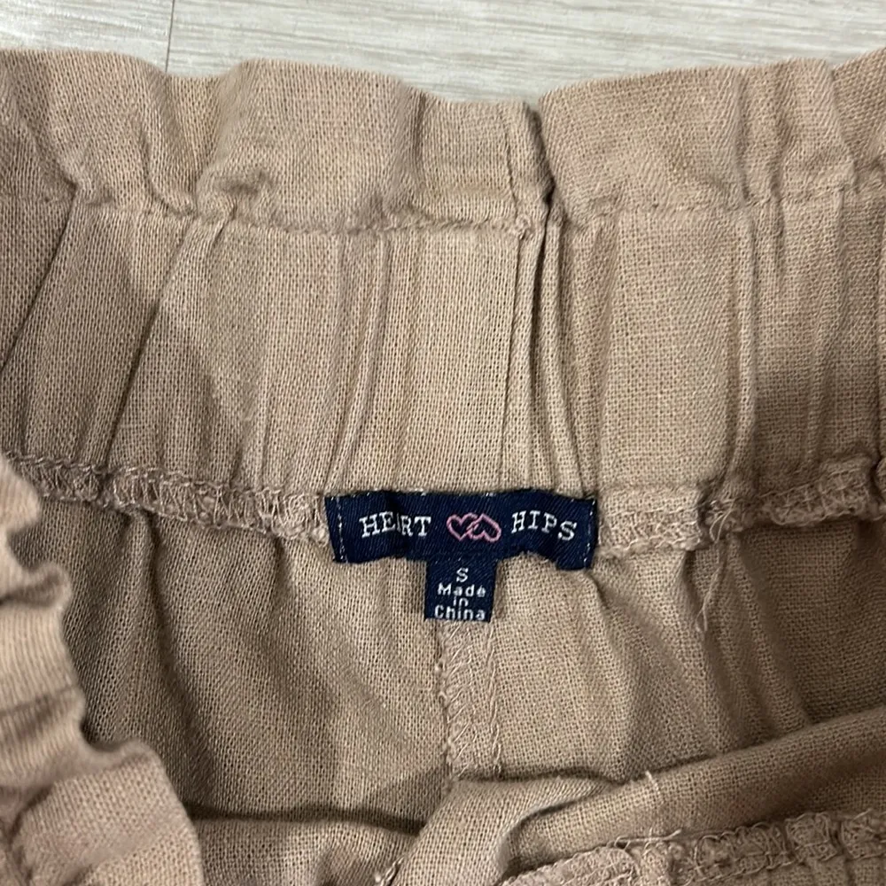 nwot // heart & hips paperbag linen blend shorts with pockets - Image 7