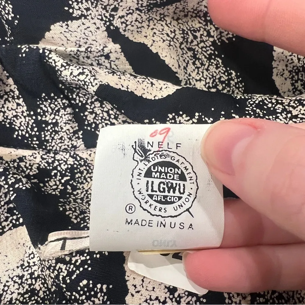 Vintage Patterned Midi Dress Black Size 6 - Image 11