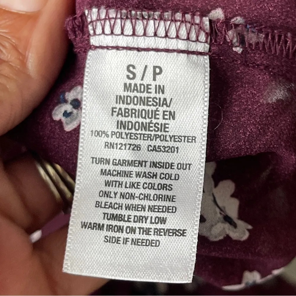 AEROPOSTALE Burgundy Floral Long Bell Sleeve Floral Empire-Waist Sheer Top Sz S - Image 8