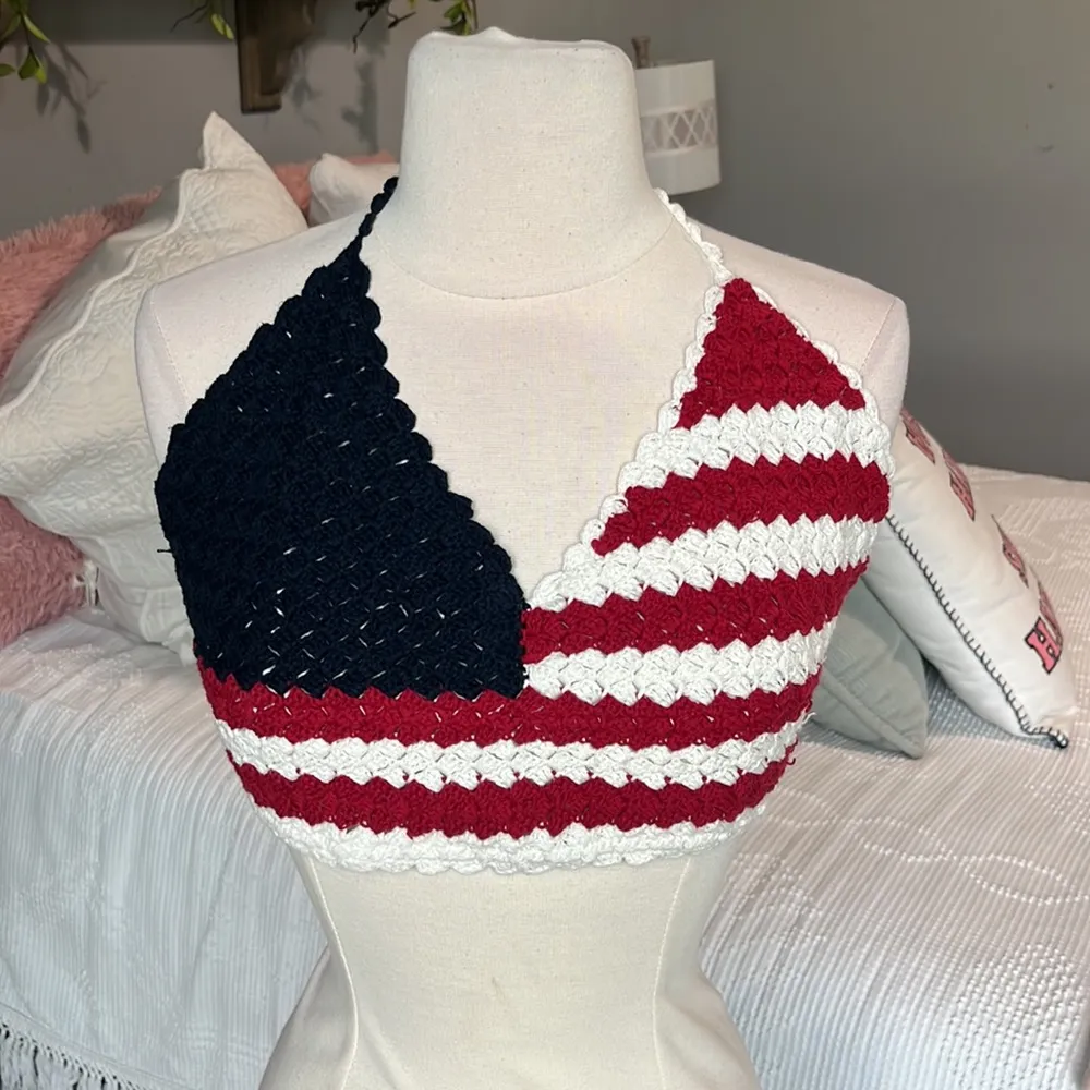 Halter crop Top Crochet America Womens L XL Red White Blue Shirt Patriotic - Image 4