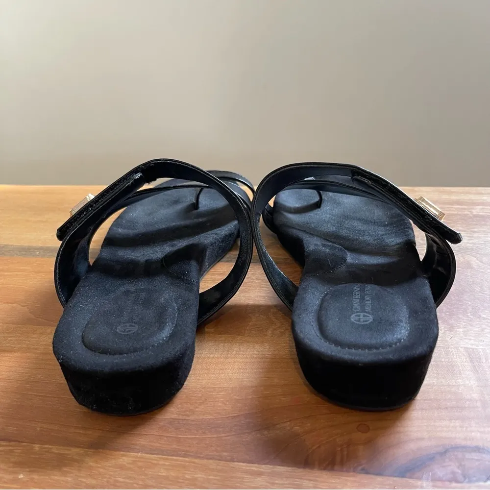 Giani Bernini Women's Black Sandals Memory Foam Flats Toe Loop Buckle Slide 9 - Image 2