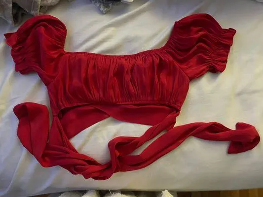 Hello Molly Crop Top - Image 3