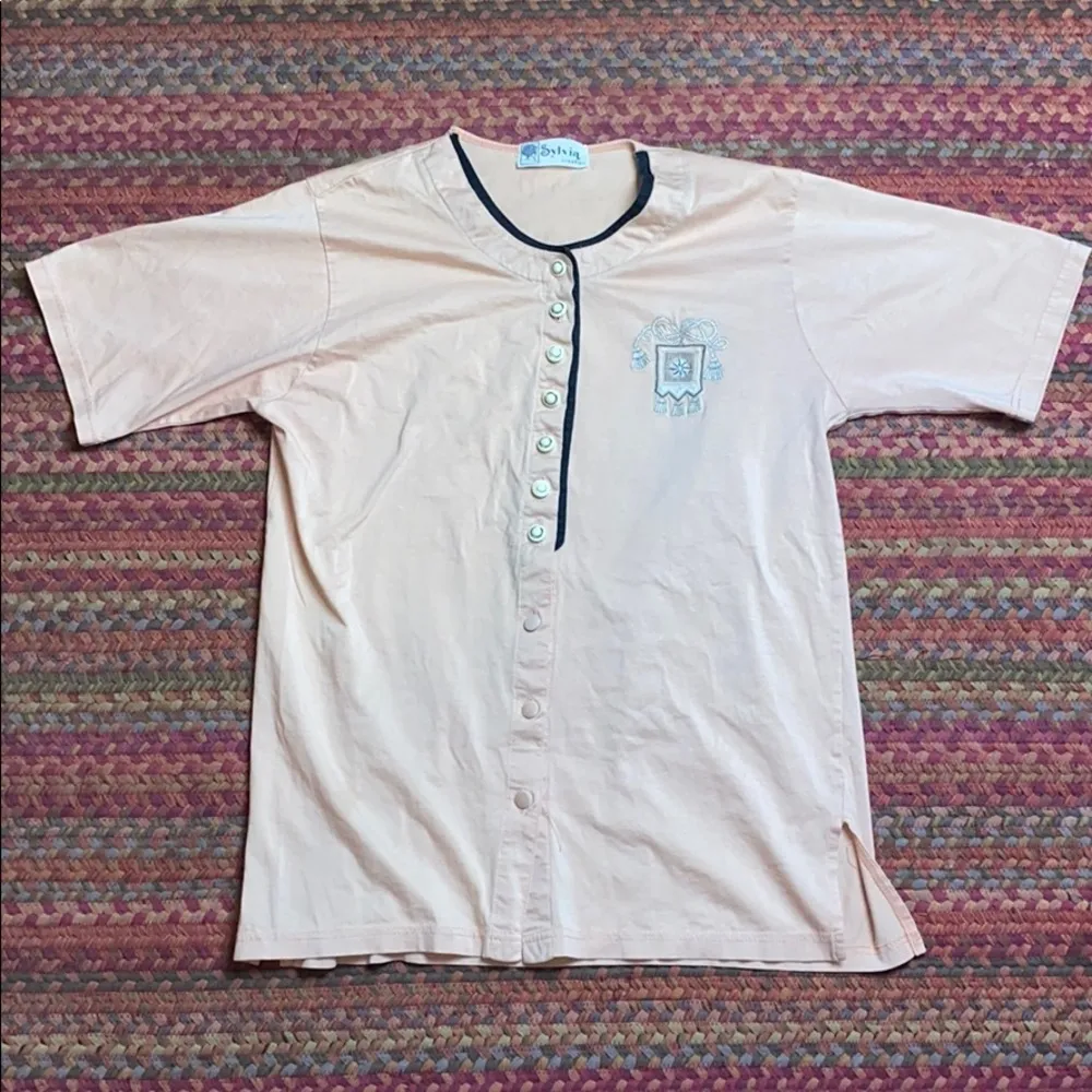 VINTAGE LIGHT PINK COQUETTE BUTTON UP TOP Size M - Image 2